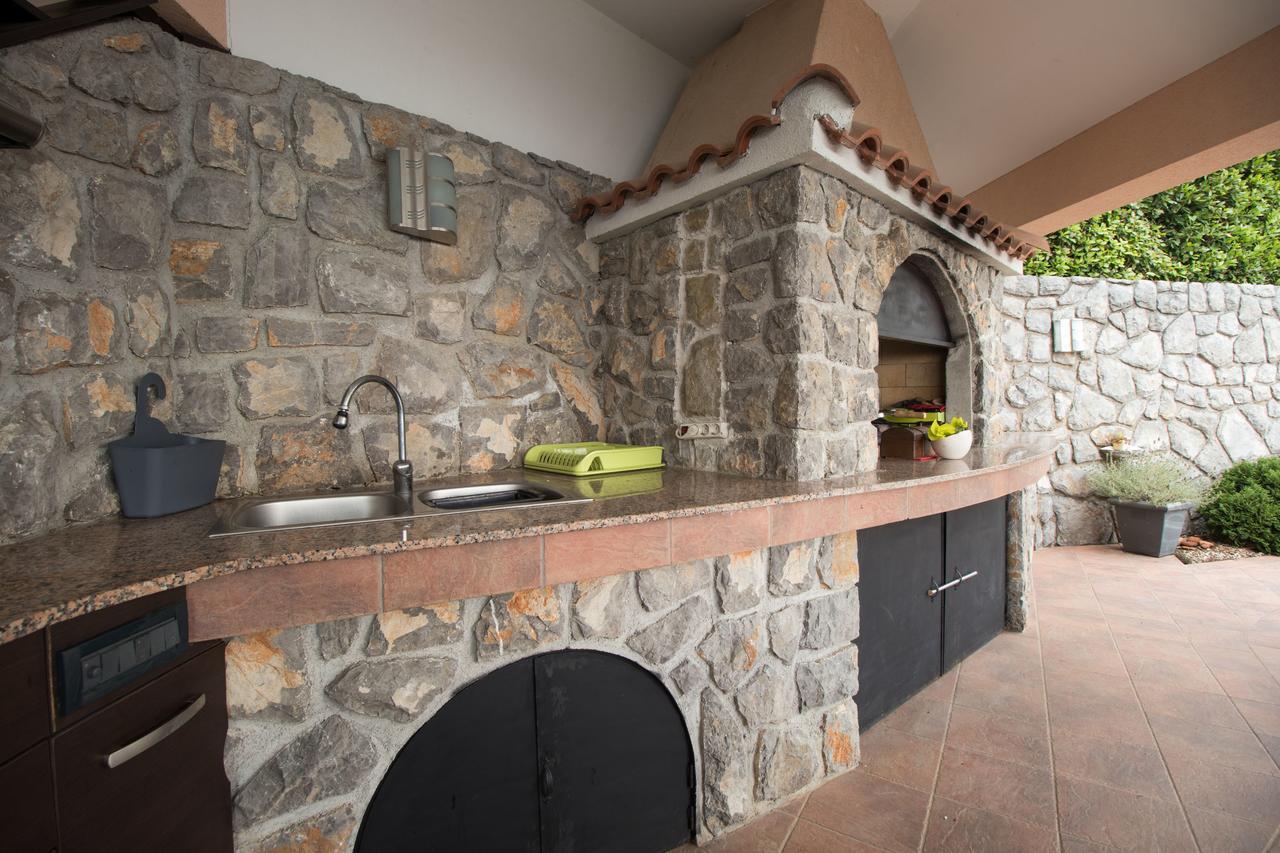 Apartments Villa Adore Ičići المظهر الخارجي الصورة