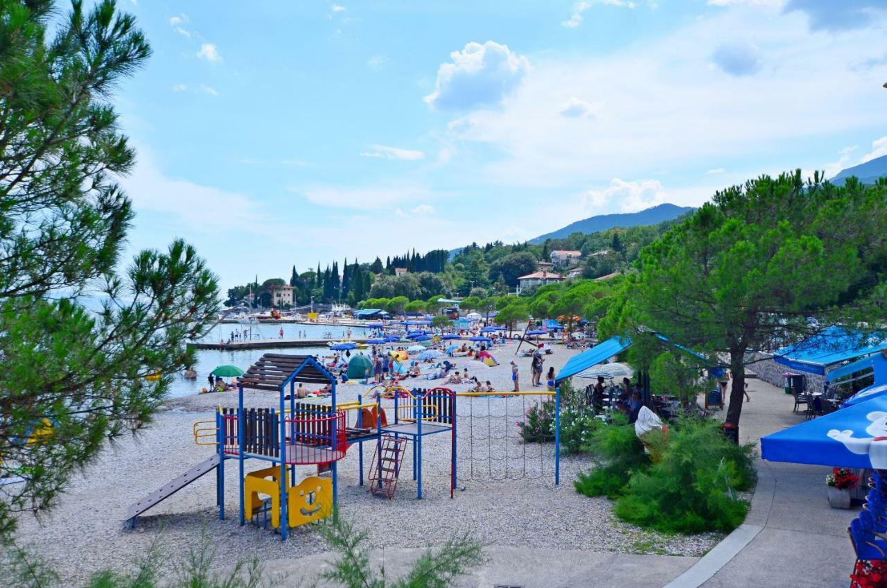 Apartments Villa Adore Ičići المظهر الخارجي الصورة