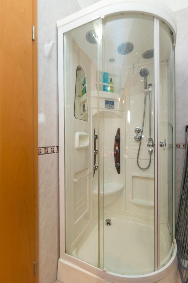Apartments Villa Adore Ičići المظهر الخارجي الصورة