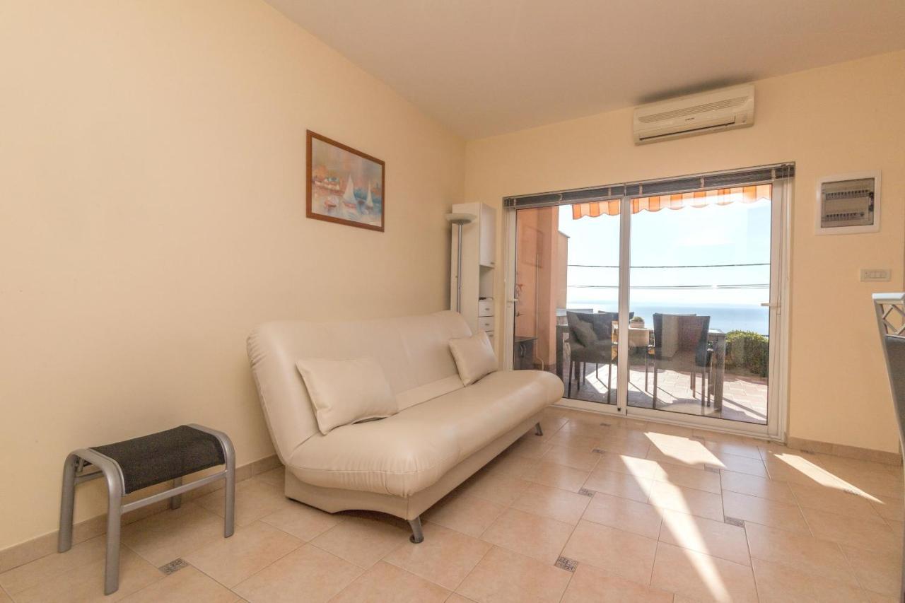 Apartments Villa Adore Ičići المظهر الخارجي الصورة